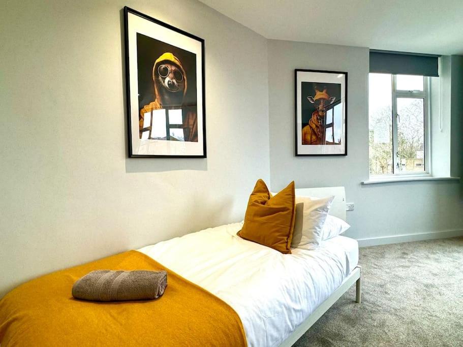 Bournemouth Getaway: 3Br Apartment Near Beach Exterior photo