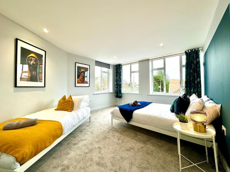 Bournemouth Getaway: 3Br Apartment Near Beach Exterior photo